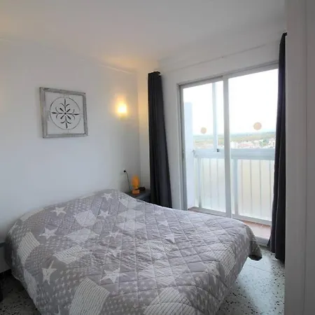 Front De Mer-lop Apartment *