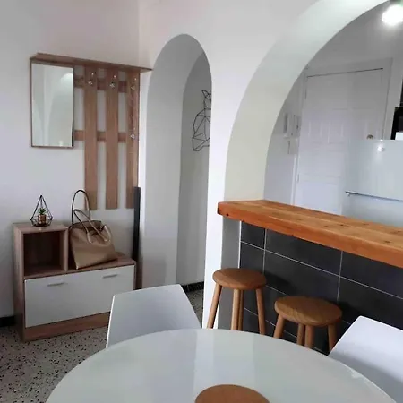 Front De Mer-lop Apartment